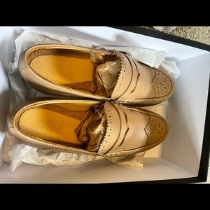 New The Office of Angela Scott taupe Charlotte loafers. Size 38.5.